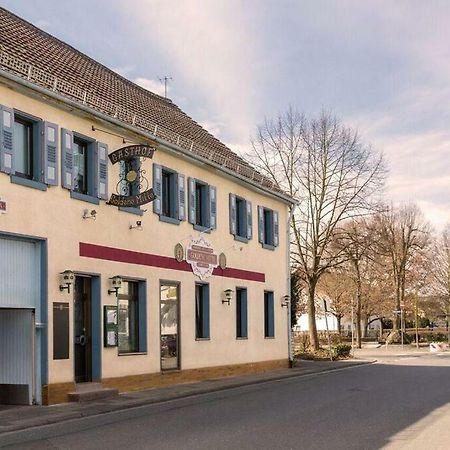 Pension Goldene Mitte Gross-Zimmern Exterior photo